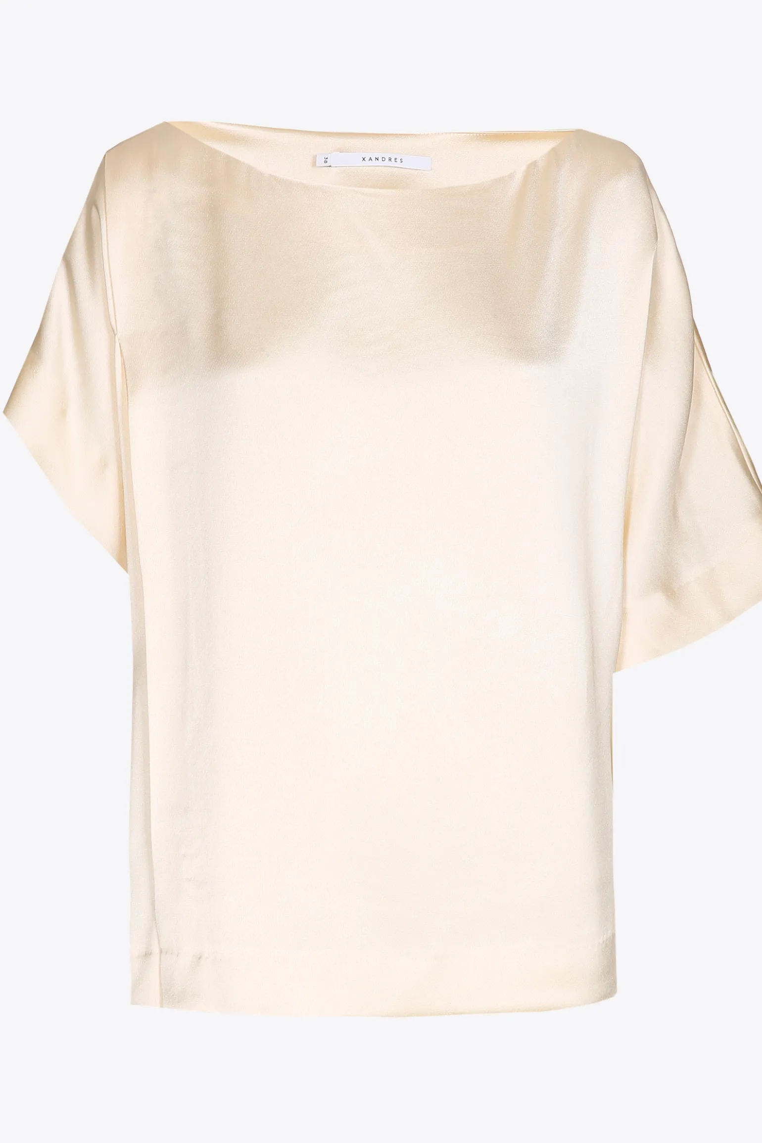 Bluse mit verschiedenen Ärmellängen