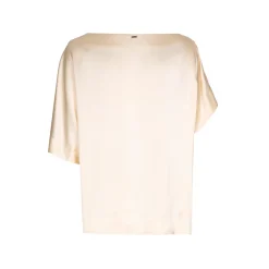 Bluse mit verschiedenen Ärmellängen