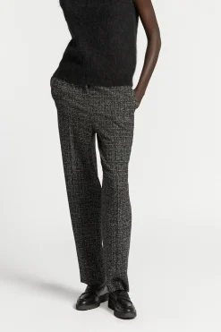 Bouclé-Hose mit schmalem Bein