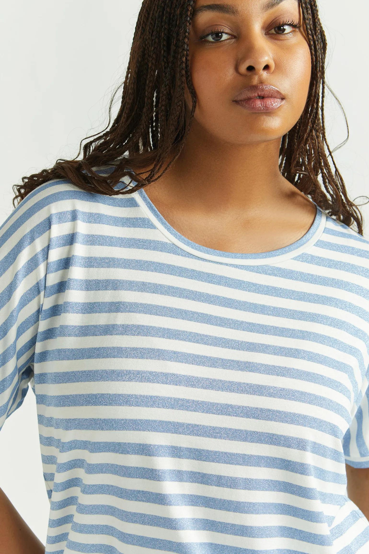 Gestreiftes T-Shirt mit Lurex