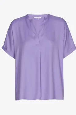 Glänzende Bluse