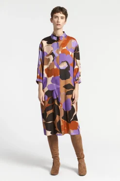 Halblanges Kleid mit Blumenmuster