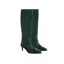 Hohe Stiefel mit Absatz