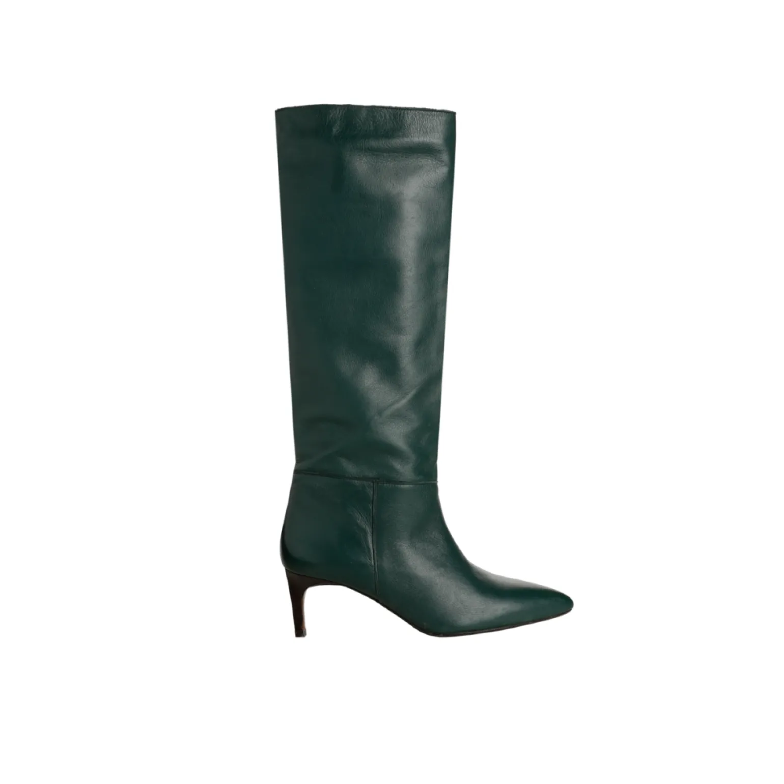 Hohe Stiefel mit Absatz
