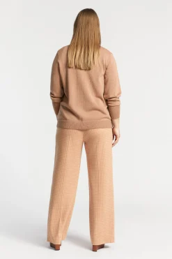Hose mit Hahnentrittmuster