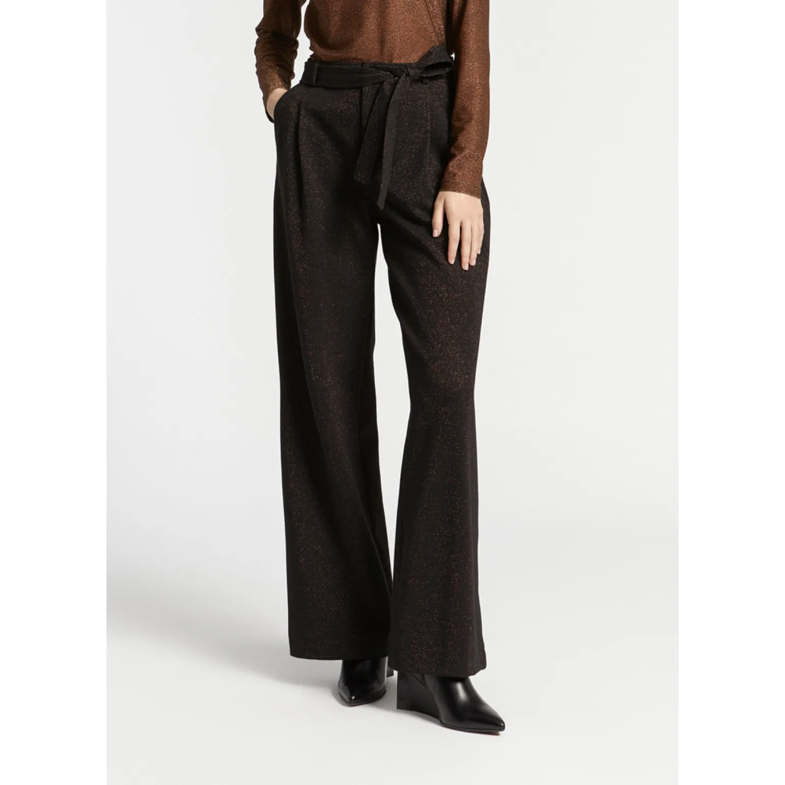 Hose mit Lurex