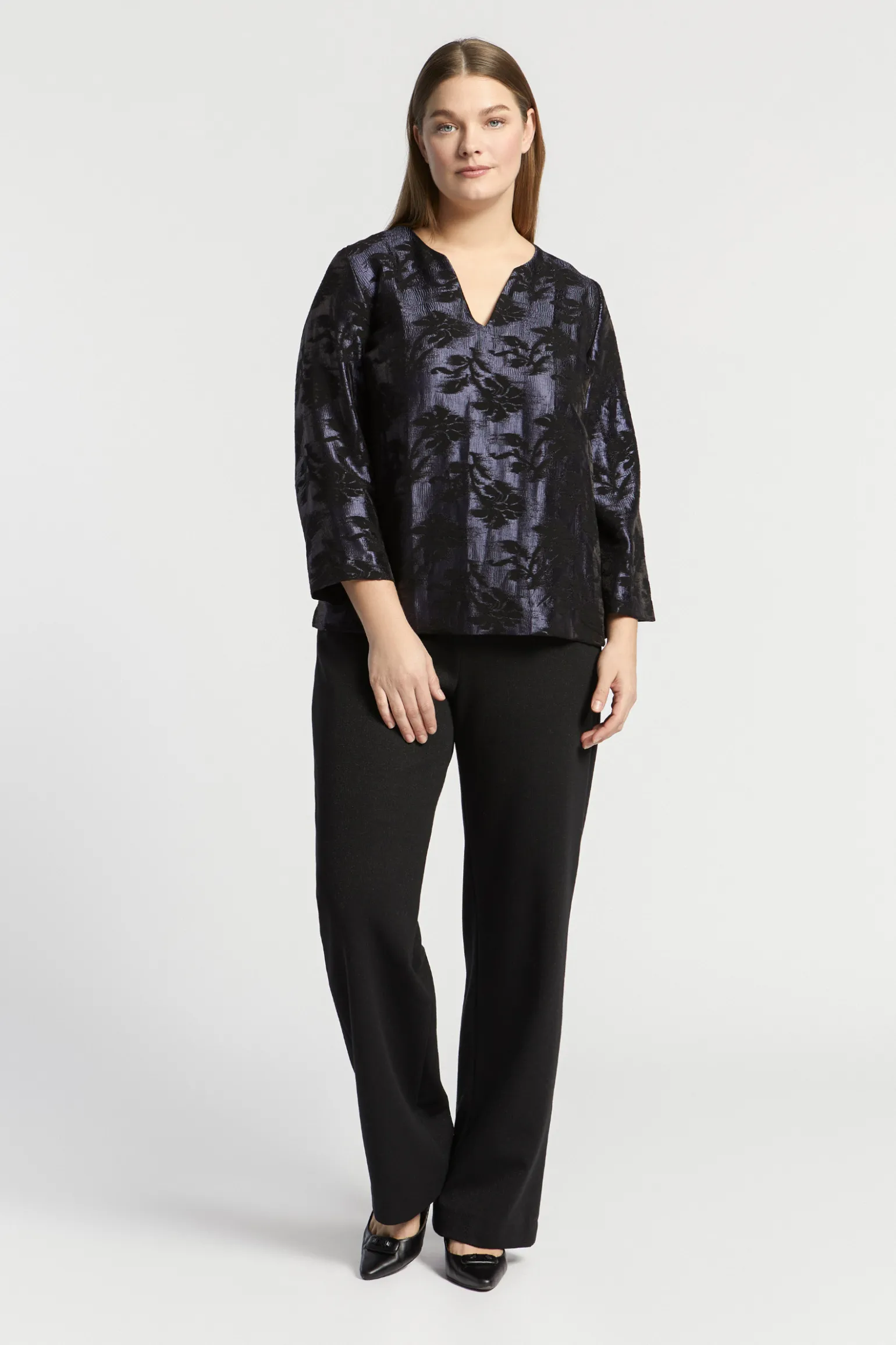 Jacquardbluse mit Blumenmuster