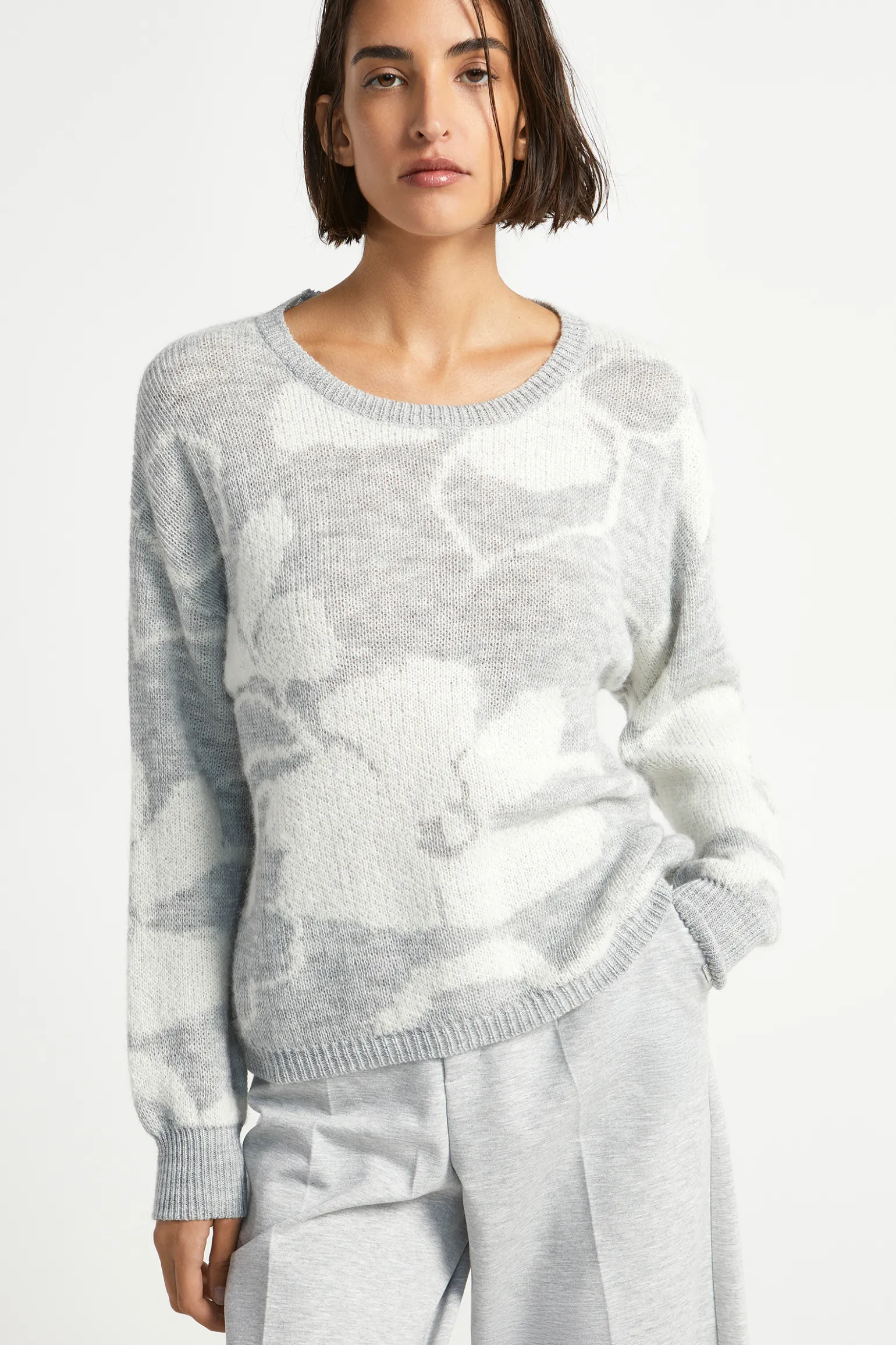 Jacquard-Strick mit Blumenmuster