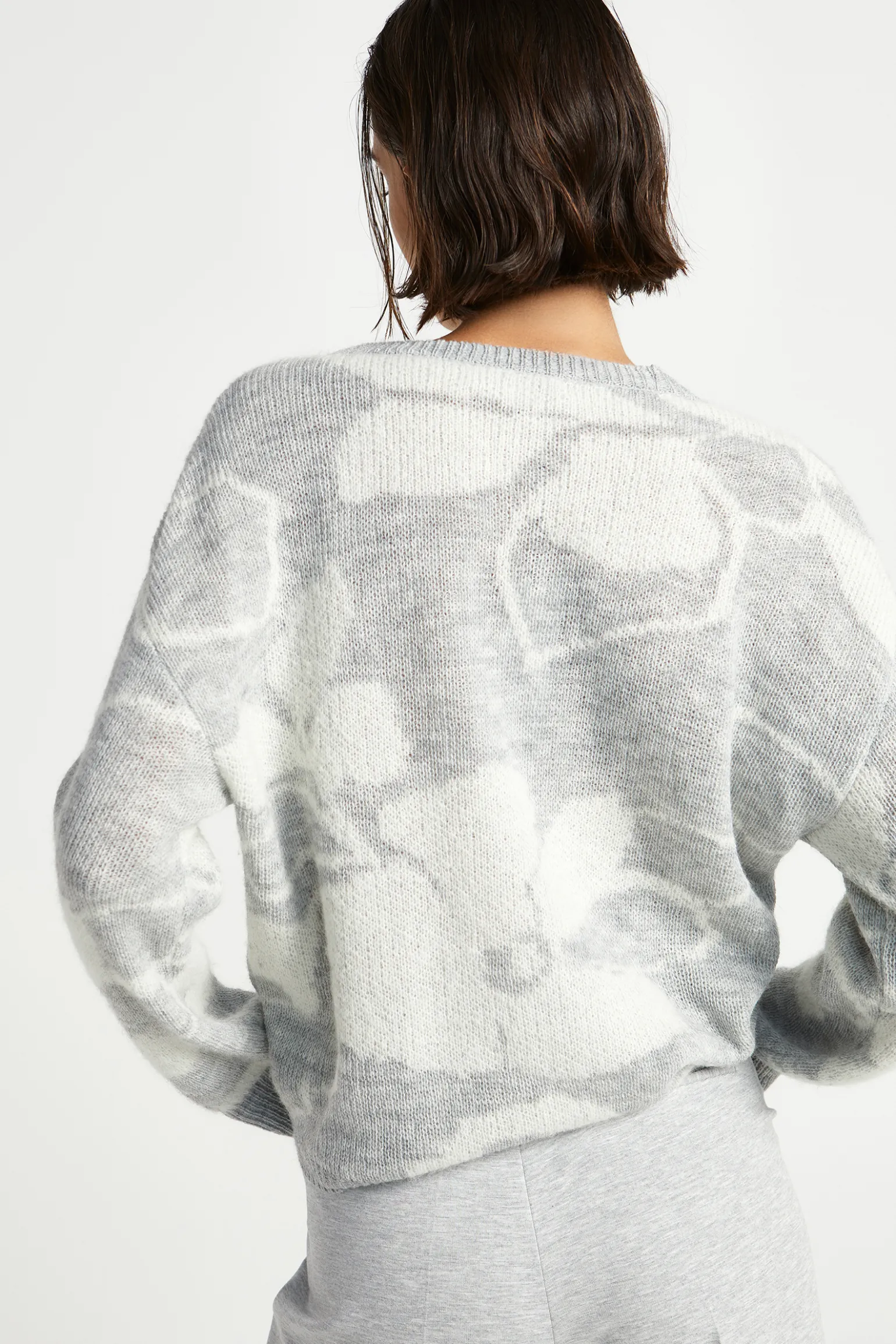 Jacquard-Strick mit Blumenmuster