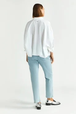 Jeans mit schmalem Bein