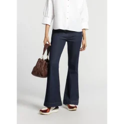Jeans mit weitem Bein