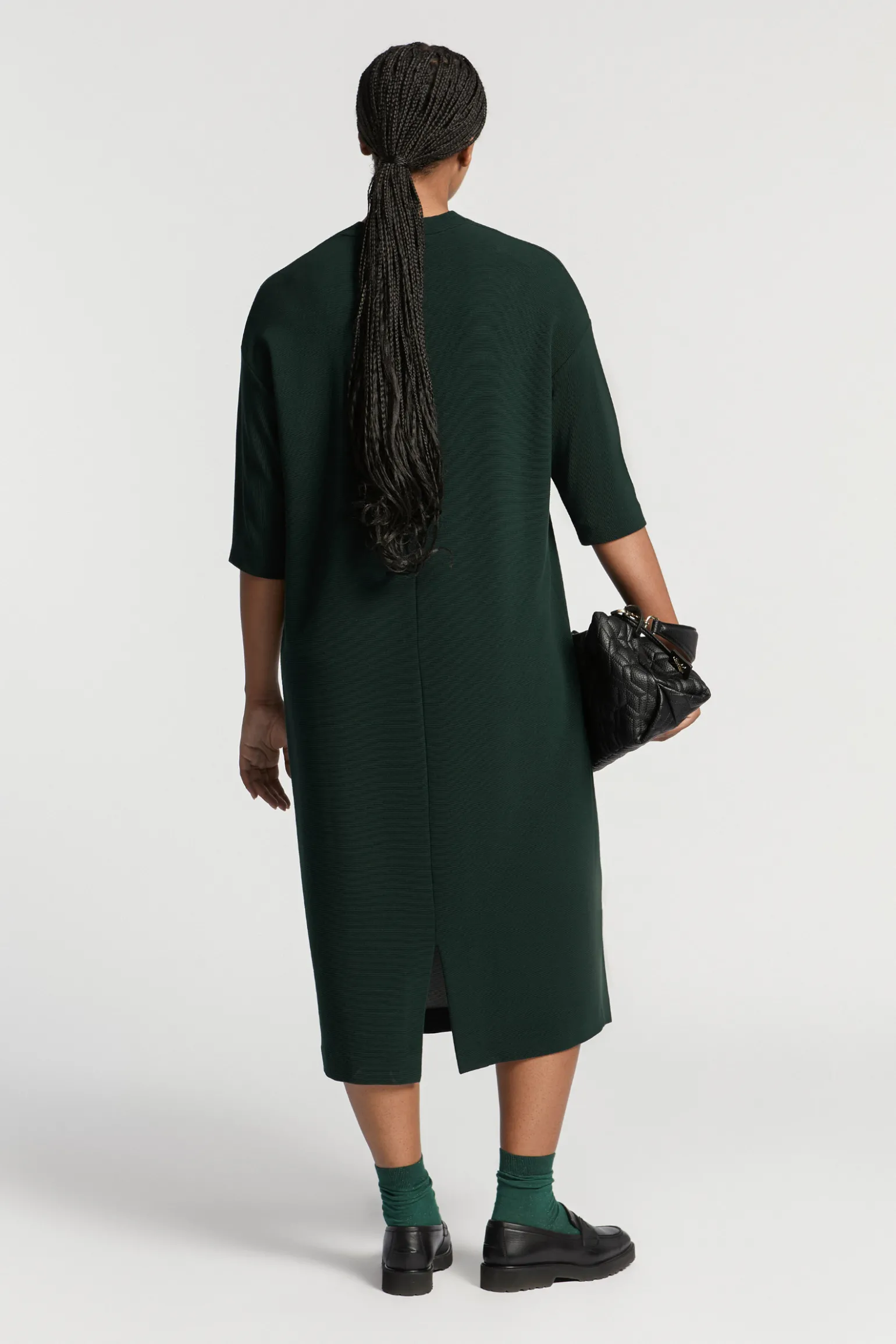Jerseykleid mit V-Ausschnitt