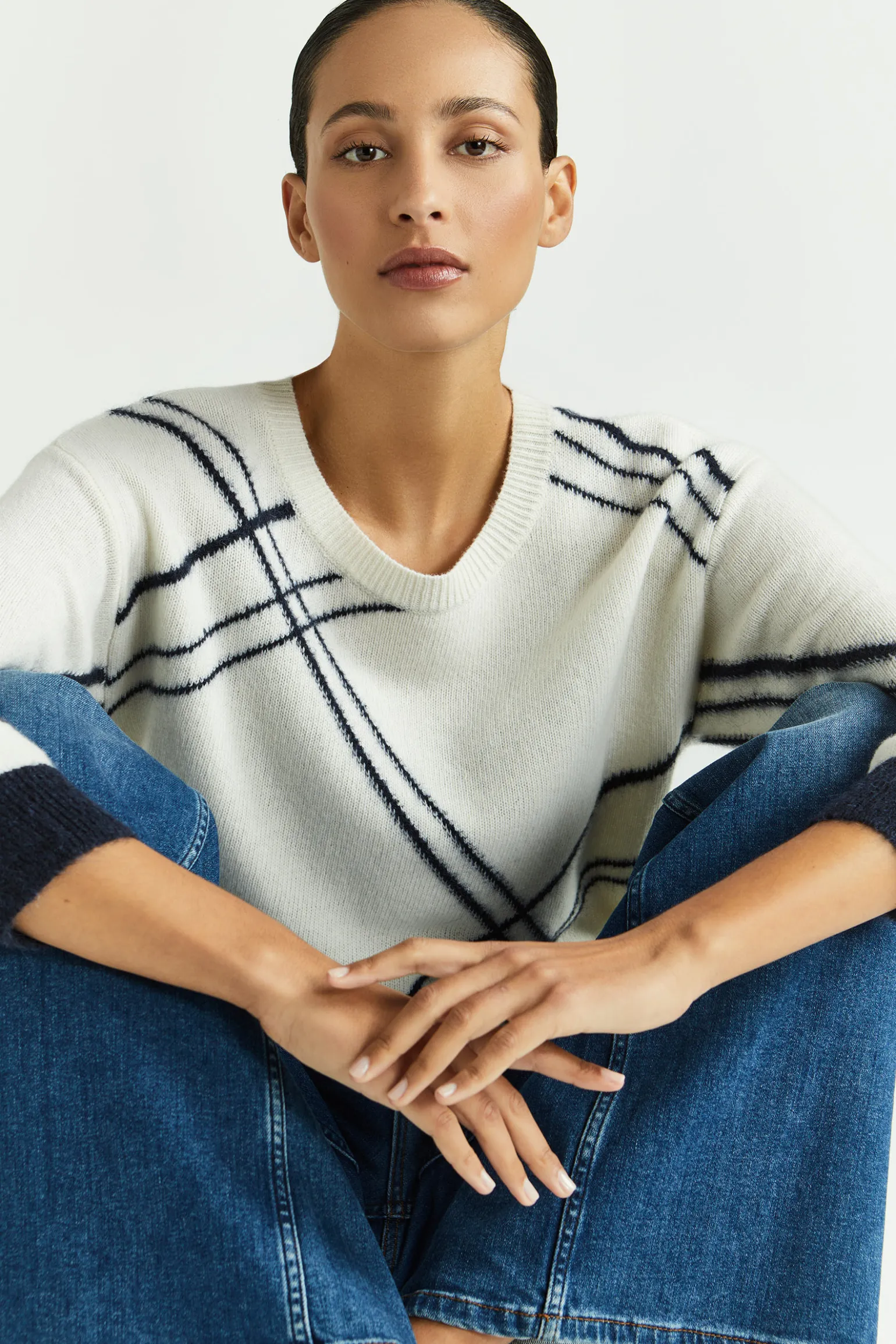 Karierter Pullover aus einem sommerlichen Wollmix