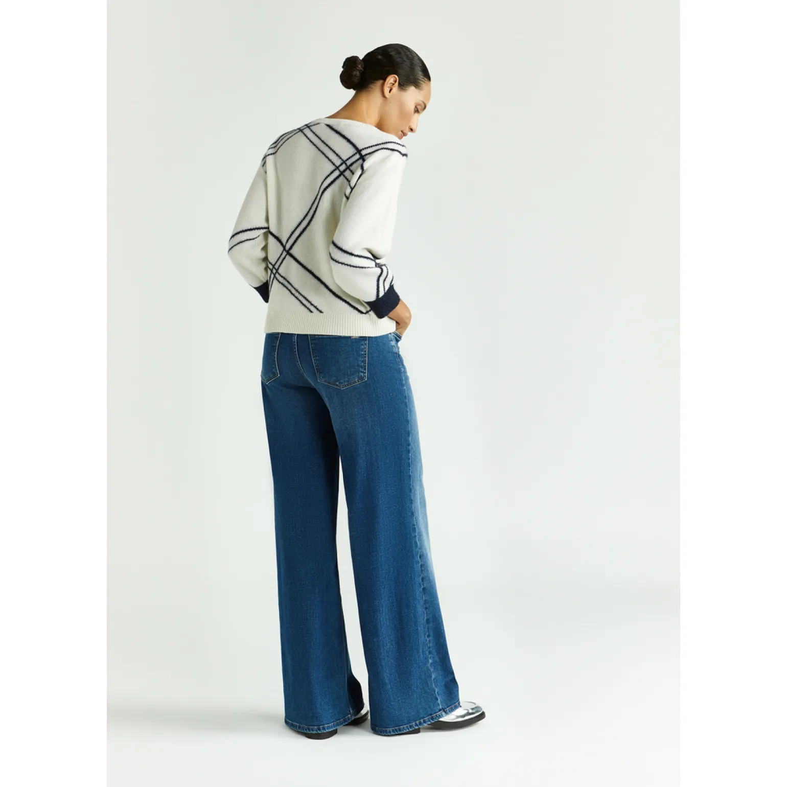 Karierter Pullover aus einem sommerlichen Wollmix