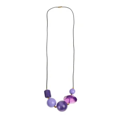 Kette mit Perlen