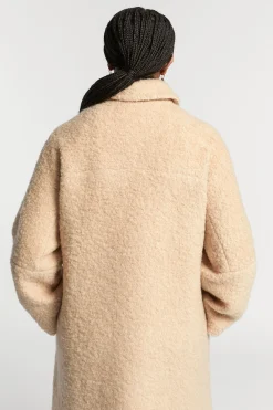Langer Mantel aus Bouclé-Stoff