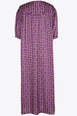 Langes Kleid mit Logodruck