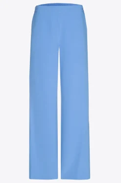 Locker fallende Hose mit weitem Bein