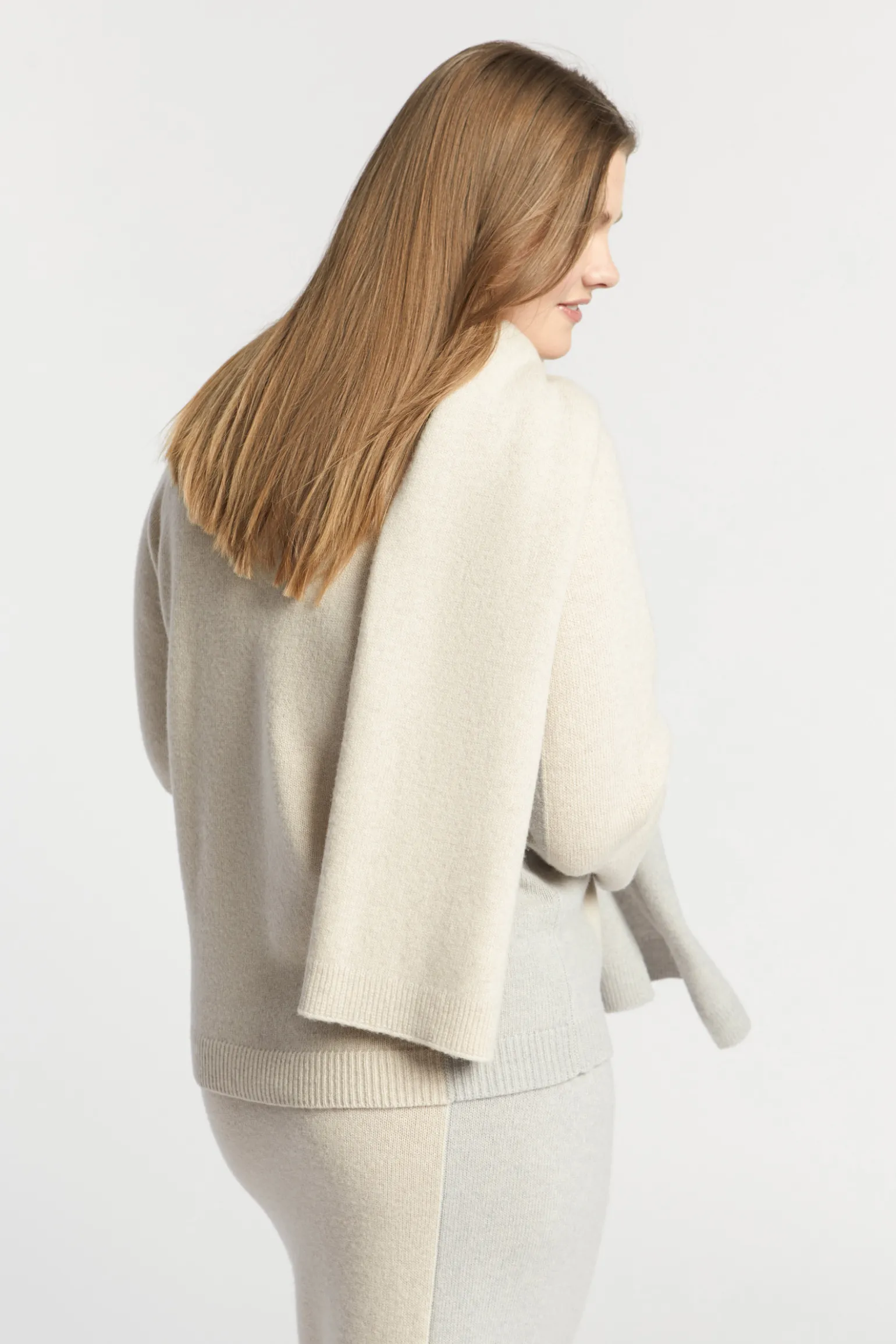 Pullover aus Feinstrick mit Wollanteil