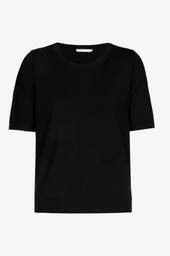 Pullover aus recycelter Wolle
