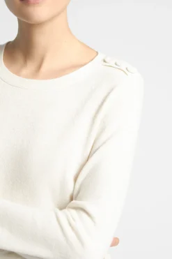 Pullover mit Knöpfen an der Schulter