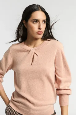 Pullover mit Wickeloptik am Ausschnitt