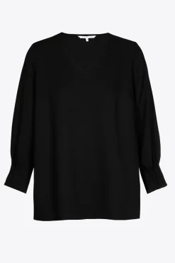 Sommerliche Bluse mit langen Ärmeln