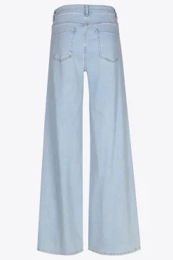 Sommerliche Jeansschlaghose