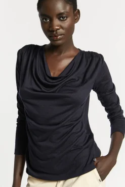T-Shirt mit drapiertem Kragen