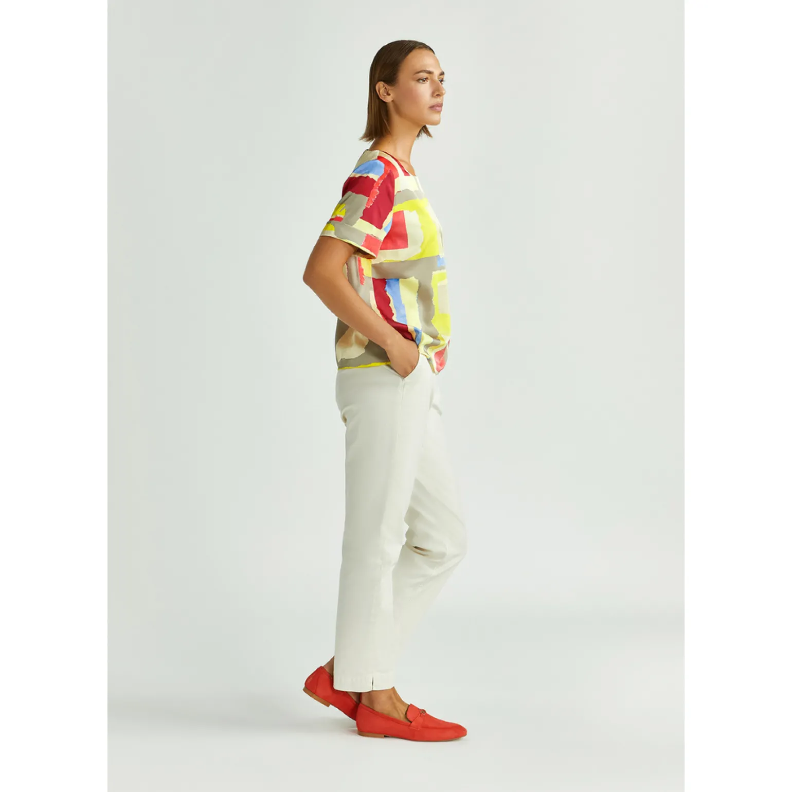 T-Shirt mit farbenfrohem Muster