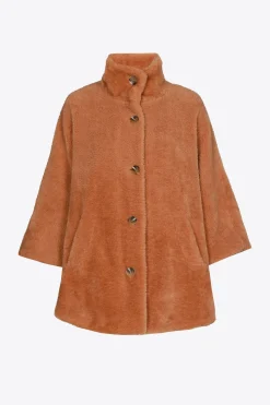 Weicher Poncho aus Teddystoff