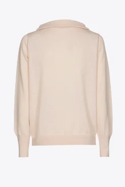 Wollpullover mit U-Boot-Ausschnitt